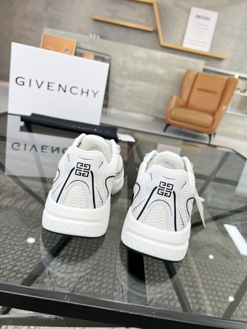 Givenchy Sneakers